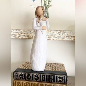 Willow Tree Cherish, Sculpted Hand-Painted Woman Figure 9"